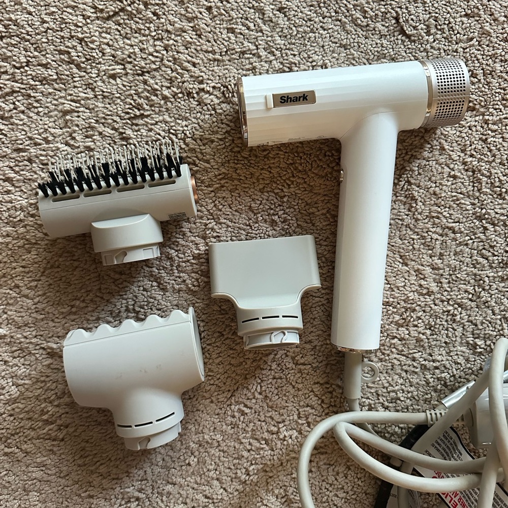 Shark White Hair Dryer with Attachments